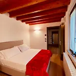 Maison Mavino Lejlighed Desenzano del Garda