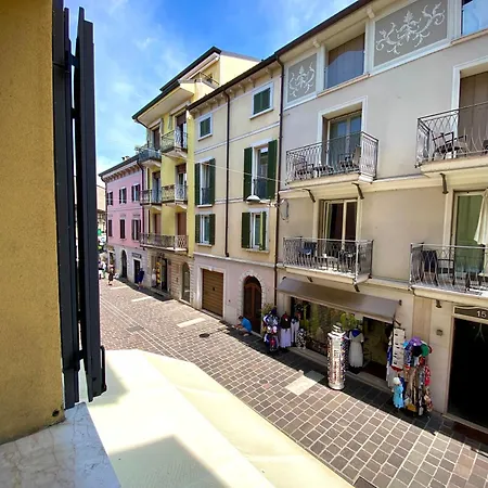 Maison Mavino