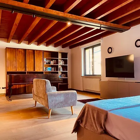 Maison Mavino *